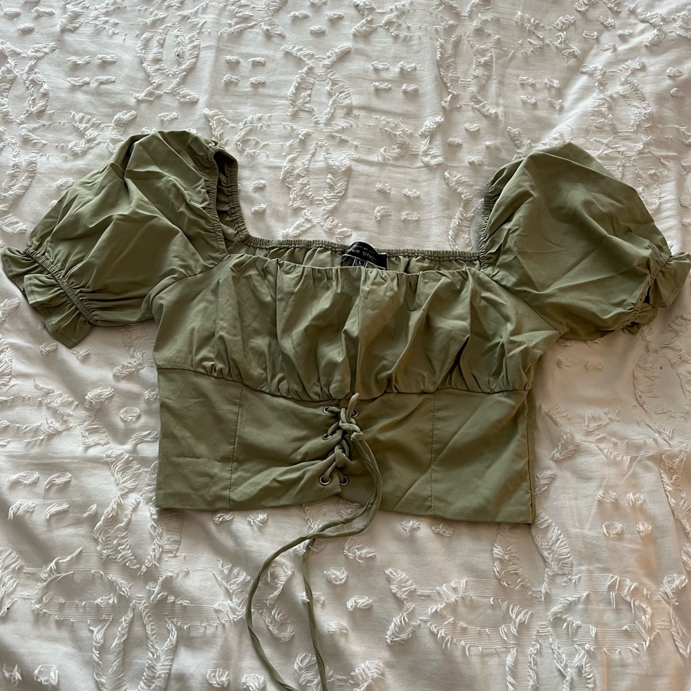 crop top